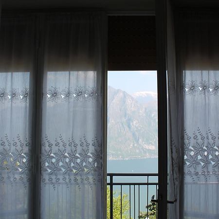 Hotel Poggio D'Oro Riva di Solto Bagian luar foto