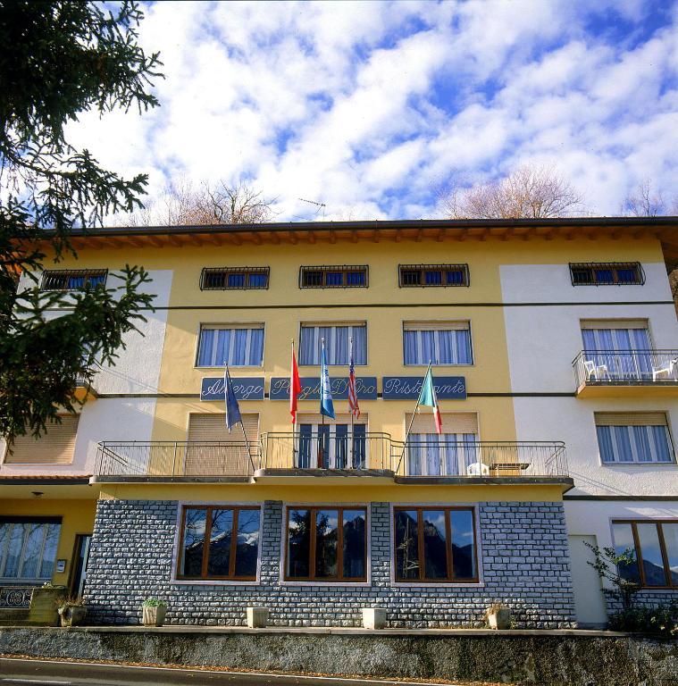 Hotel Poggio D'Oro Riva di Solto Bagian luar foto
