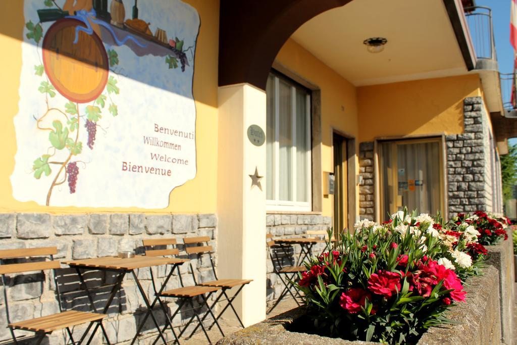 Hotel Poggio D'Oro Riva di Solto Bagian luar foto